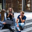 Las mujeres solteras deciden tener cuenta de ahorros, de hecho, casi duplican a los hombres con un 62% frente el 38% de género masculino.