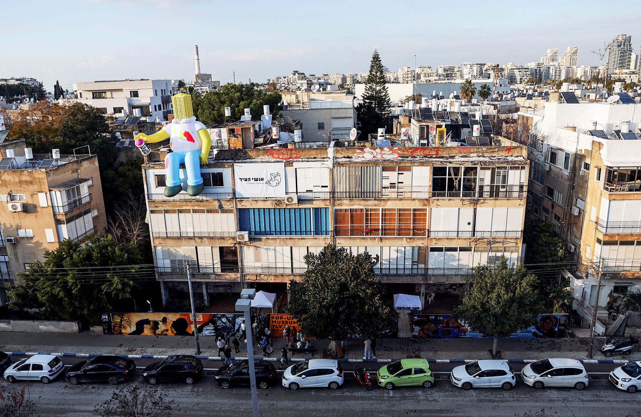 El arte pop-up se apodera de los edificios en ruinas de Tel Aviv