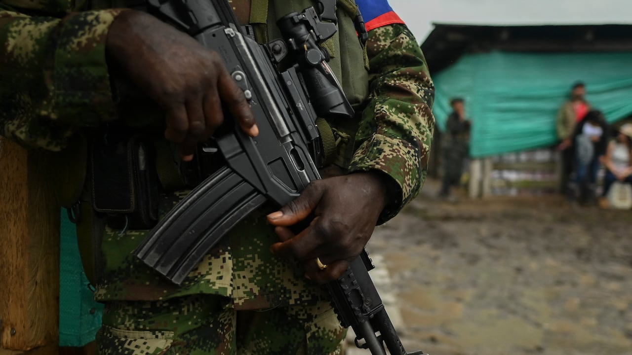 Fuertes combates entre las disidencias de las Farc y el Ejército en Cauca.