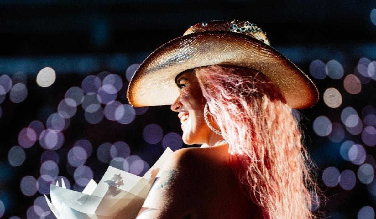 Karol G, ofrece un show especial para la ciudad de Medellín