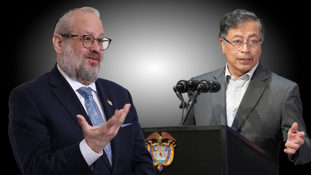 Embajador Rabino Yehuda Kaploun, Enviado Especial del Departamento de Estado de los Estados Unidos para Monitorear y Combatir el Antisemitismo
Bogota agosto 27 del 2026
Gustavo Petro