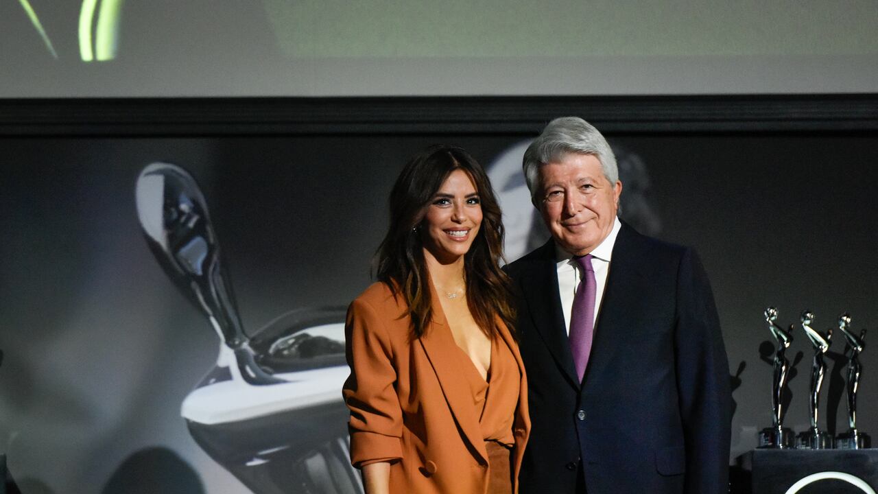 Enrique Cerezo, presidente de Egeda (fuerza esencial en estos Premios Platino), y Eva Longoria, Premio Platino de Honor 2025.