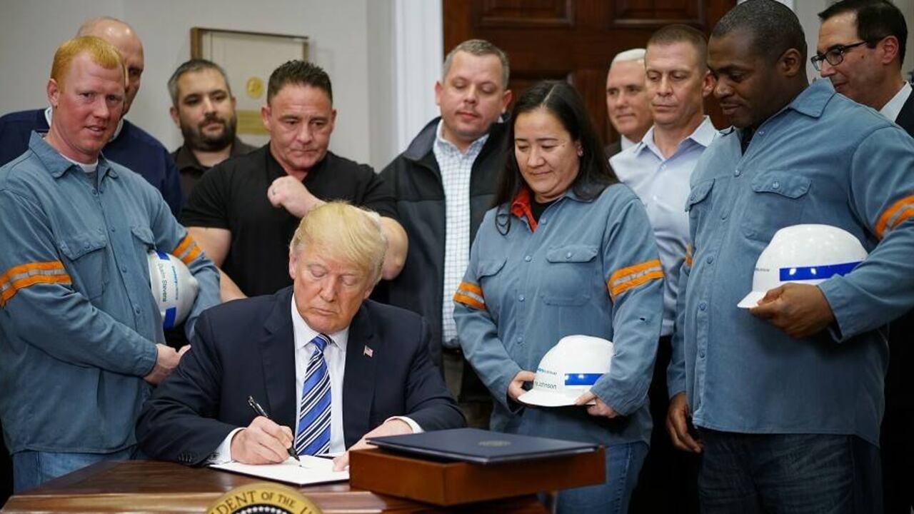 El presidente Donald Trump inició la guerra comercial el año pasado aumentando los aranceles a China.
