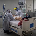 UCI HOSPITAL DEL TUNAL
PACIENTES CON COVID-19
FOTO: ESTEBAN VEGA LA-ROTTA
REVISTA SEMANA