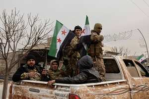 El derrocado presidente Al Asad huyó de Damasco a Moscú el domingo, expulsado por una espectacular ofensiva de los rebeldes islamistas, que ha significado un punto de inflexión en la historia de este país gobernado durante 50 años por su clan familiar. (Photo by Ugur Yildirim/ dia images via Getty Images)