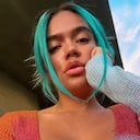 Pasajeros de Transmilenio cantan 'Bichota' de Karol G.