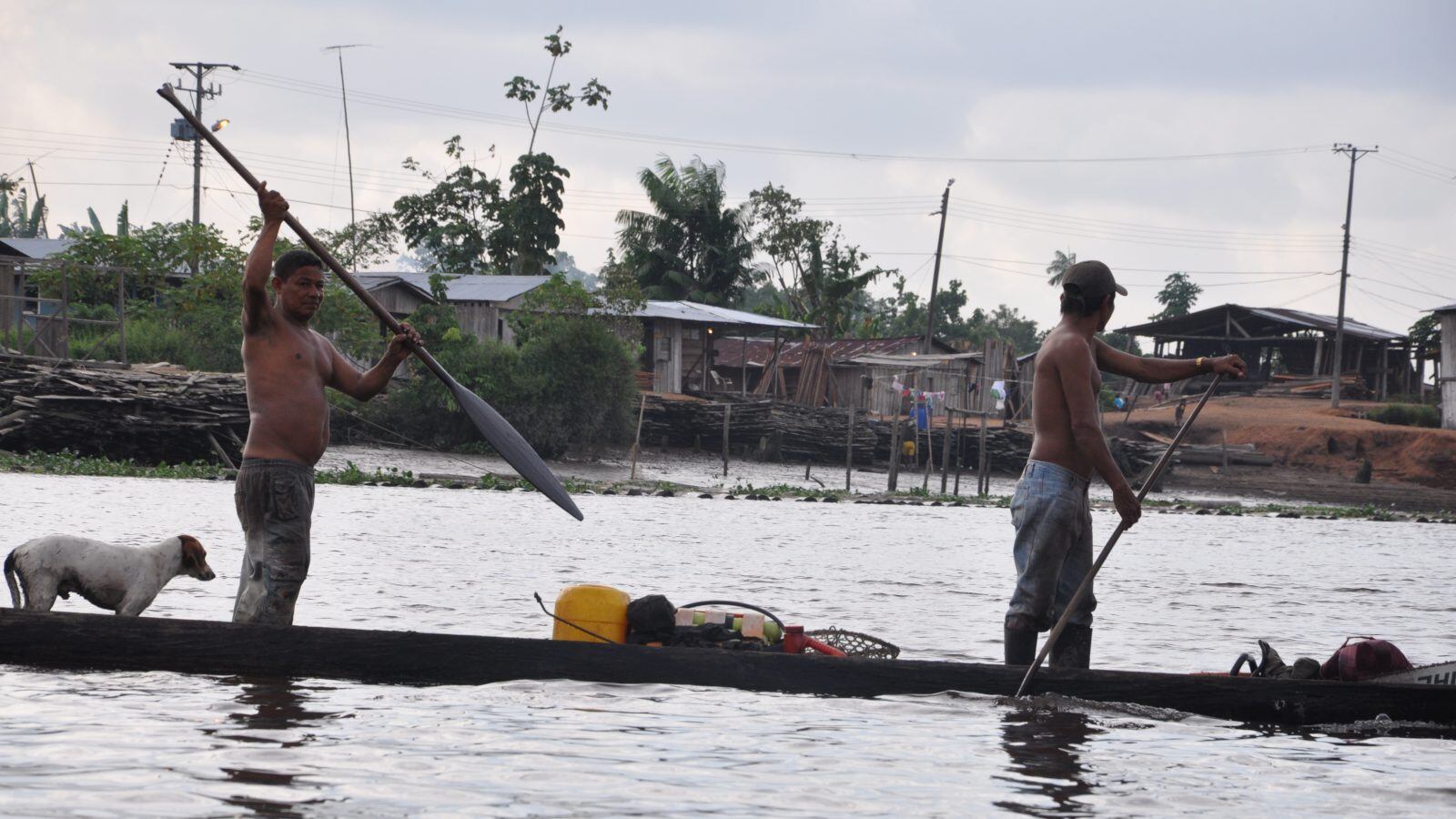 Durante el diálogo, se anunció la pronta entrada en servicio de la nueva celda de disposición en el relleno sanitario Marmolejo, lo cual permitirá recibir los residuos generados por la ciudad en los próximos 5 años.