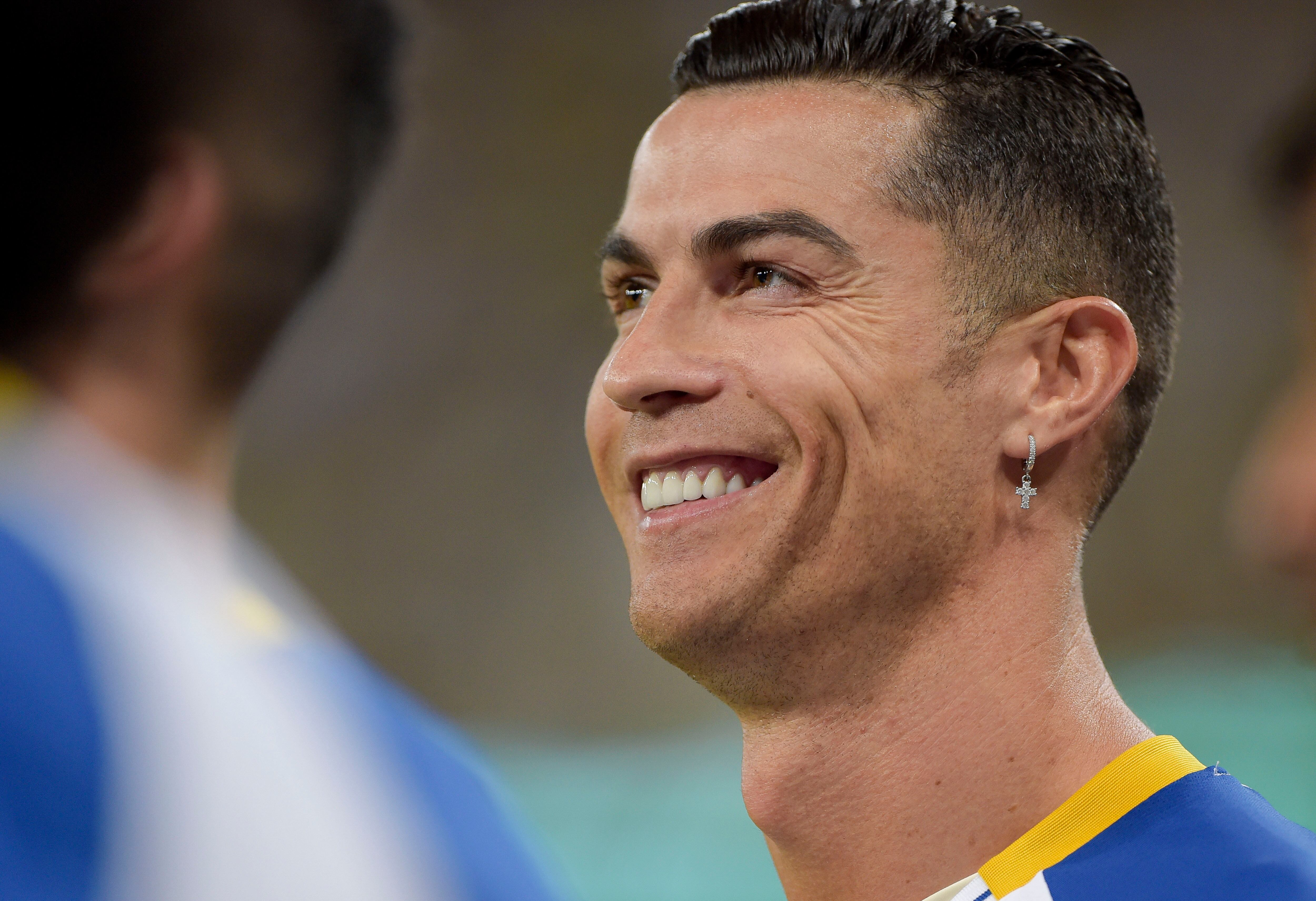RIYADH, SAUDI ARABIA - MARCH 09: Cristiano Ronaldo of Al Nassr before the Saudi Pro League match between Al Ittihad and Al Nassr at King Abdullah Sports City, Jeddah on March 9, 2023 in Riyadh, Saudi Arabia. (Photo by Khalid Alhaj/MB Media/Getty Images)