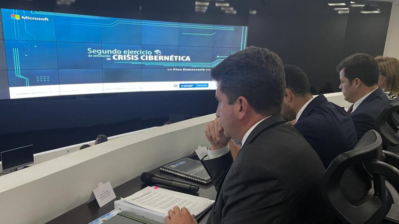 El ministro de Defensa, Diego Molano, durante el segundo ejercicio de simulación de crisis cibernética.