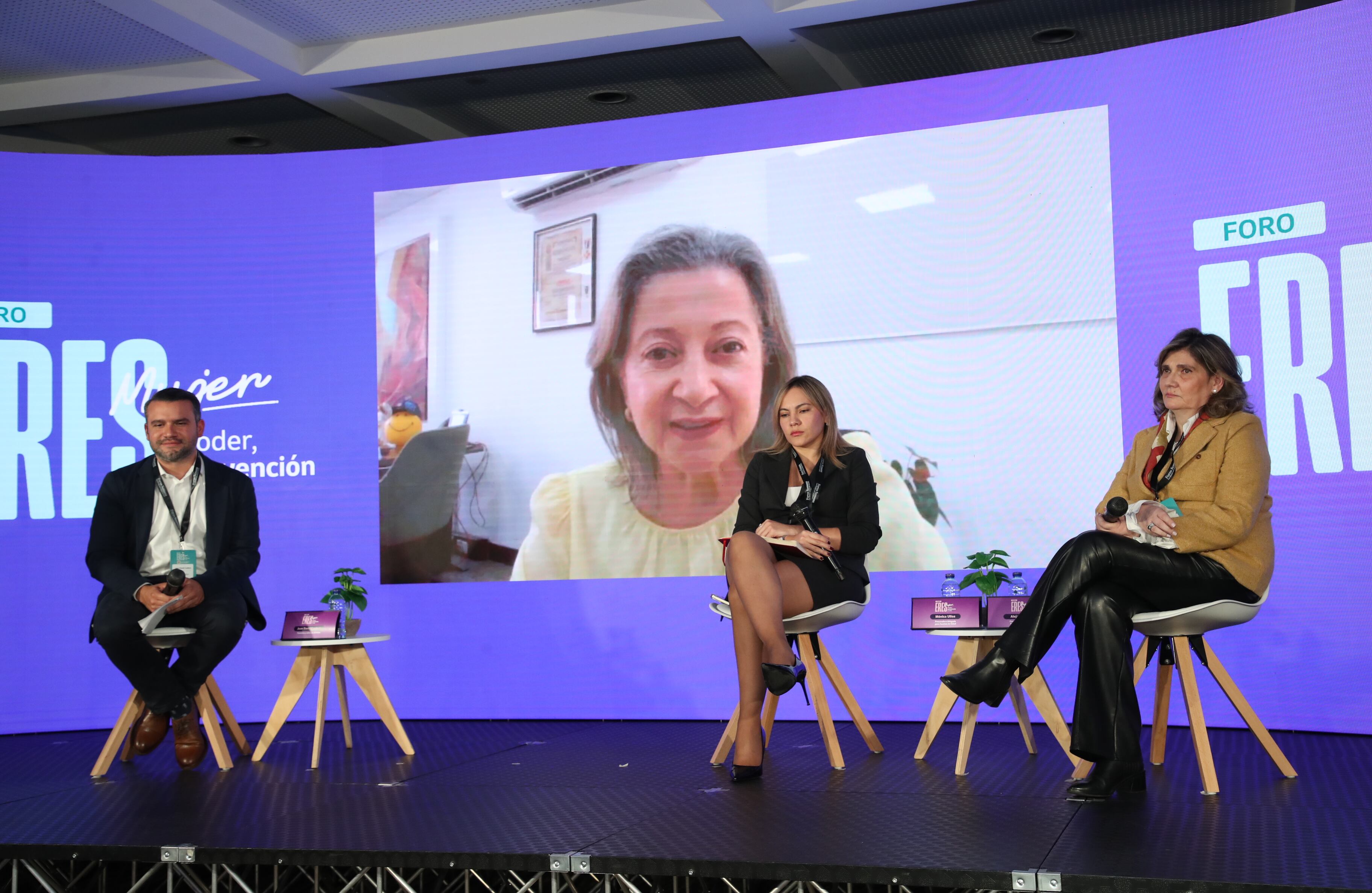 Foro ‘Eres mujer: poder, prevención y vida’