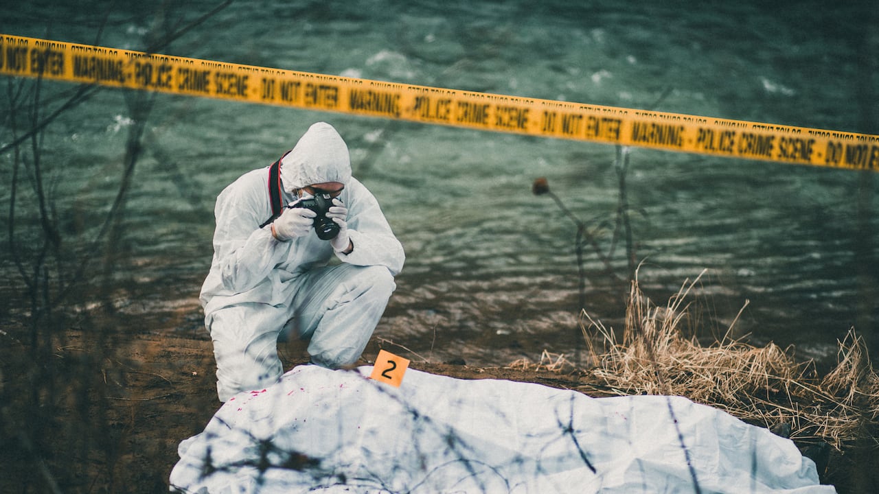 Imagen de referencia de la escena de un homicidio.