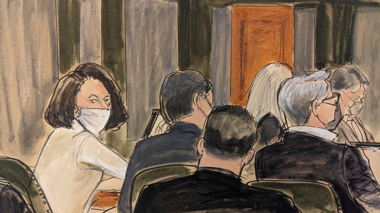 Ghislaine Maxwell, expareja del pedófilo fallecido Jeffrey Epstein (AP Photo/Elizabeth Williams)