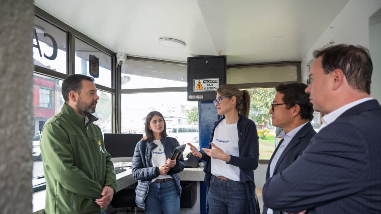 Alcaldía y privados recuperan CAI de Bogotá