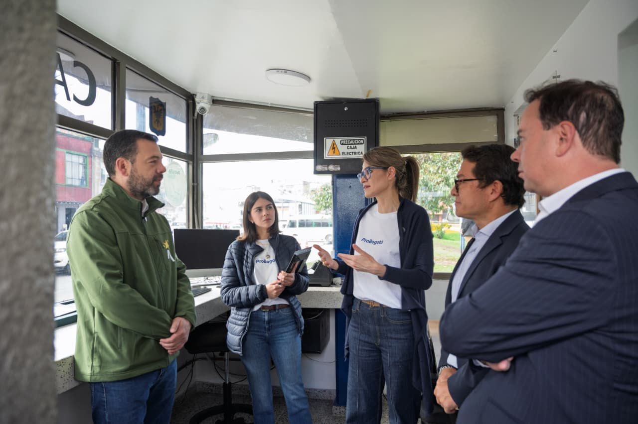 Alcaldía y privados recuperan CAI de Bogotá