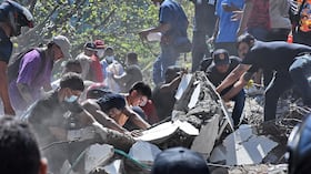 Terremoto en Cali, Colapso de infraestructura en diferentes lugares de la ciudad. Clínica de Colores, DESA, Galería Alameda, Edificaciones sobre la avenida roosvelt y al frente del coliseo de Hockey Miguel Calero.