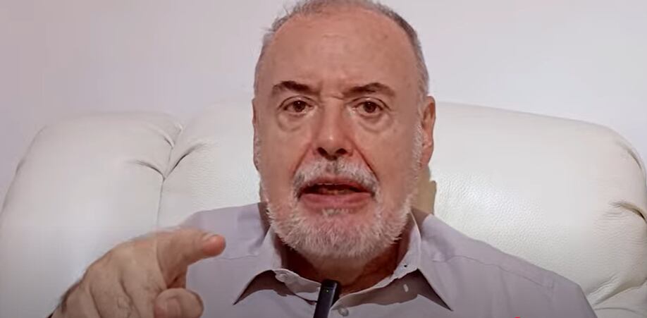 Gilberto Tobón Sanín asegura que no se está retirando de la política.