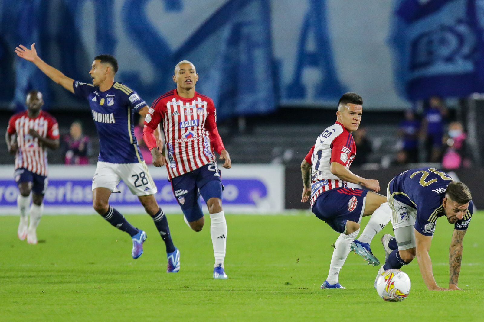 Imagen de la final de vuelta de la Superliga de Colombia 2024, entre Millonarios y Junior de Barranquilla en el estadio Nemesio Camacho El Campín.
