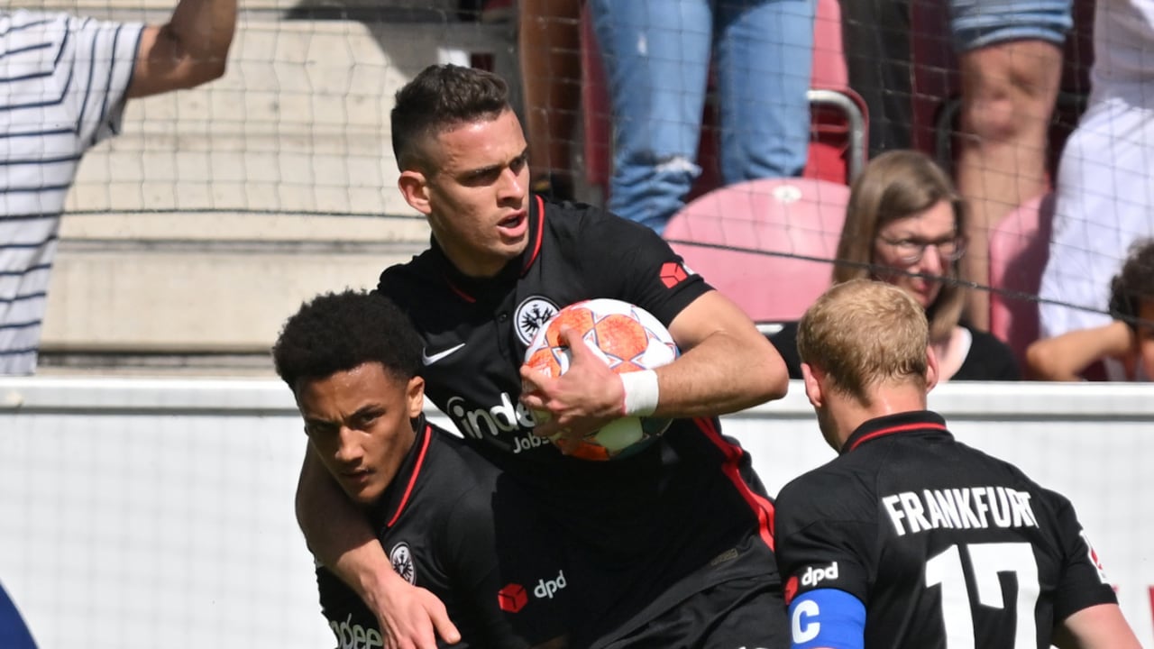 El colombiano llegó a su octavo tanto en esta temporada por liga.