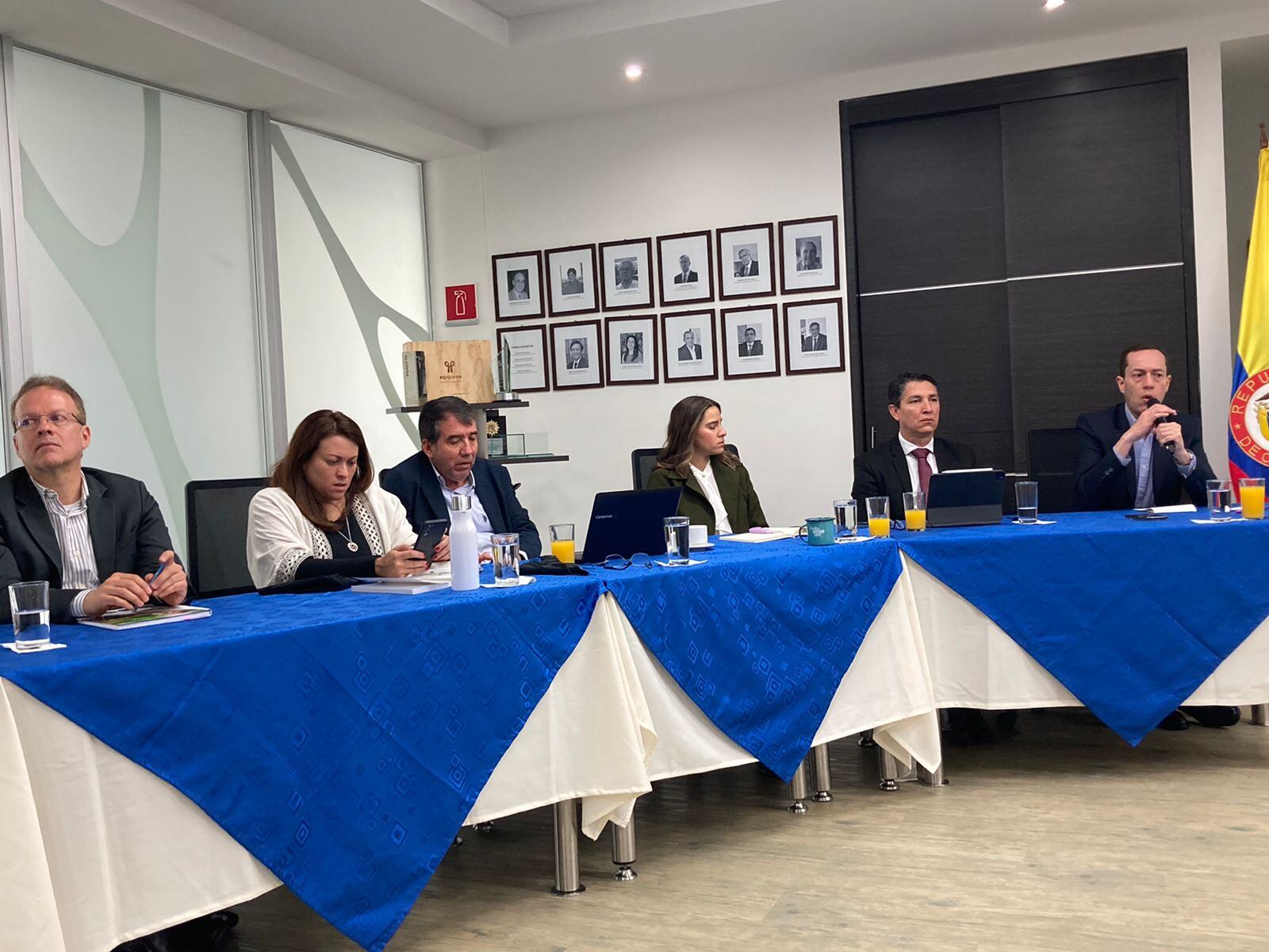 Los integrantes de la Comisión de Regulación de Energía y Gas, Creg.