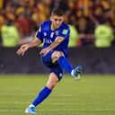 DOHA, QATAR - DECEMBER 14: Gustavo Cuellar of Al Hilal looks to bring the ball down during the FIFA Club World Cup 2nd round match between Al Hilal and Esperance Sportive de Tunis at Jassim Bin Hamad Stadium on December 14, 2019 in Doha, Qatar. (Photo by Eurasia Sport Images/Getty Images)