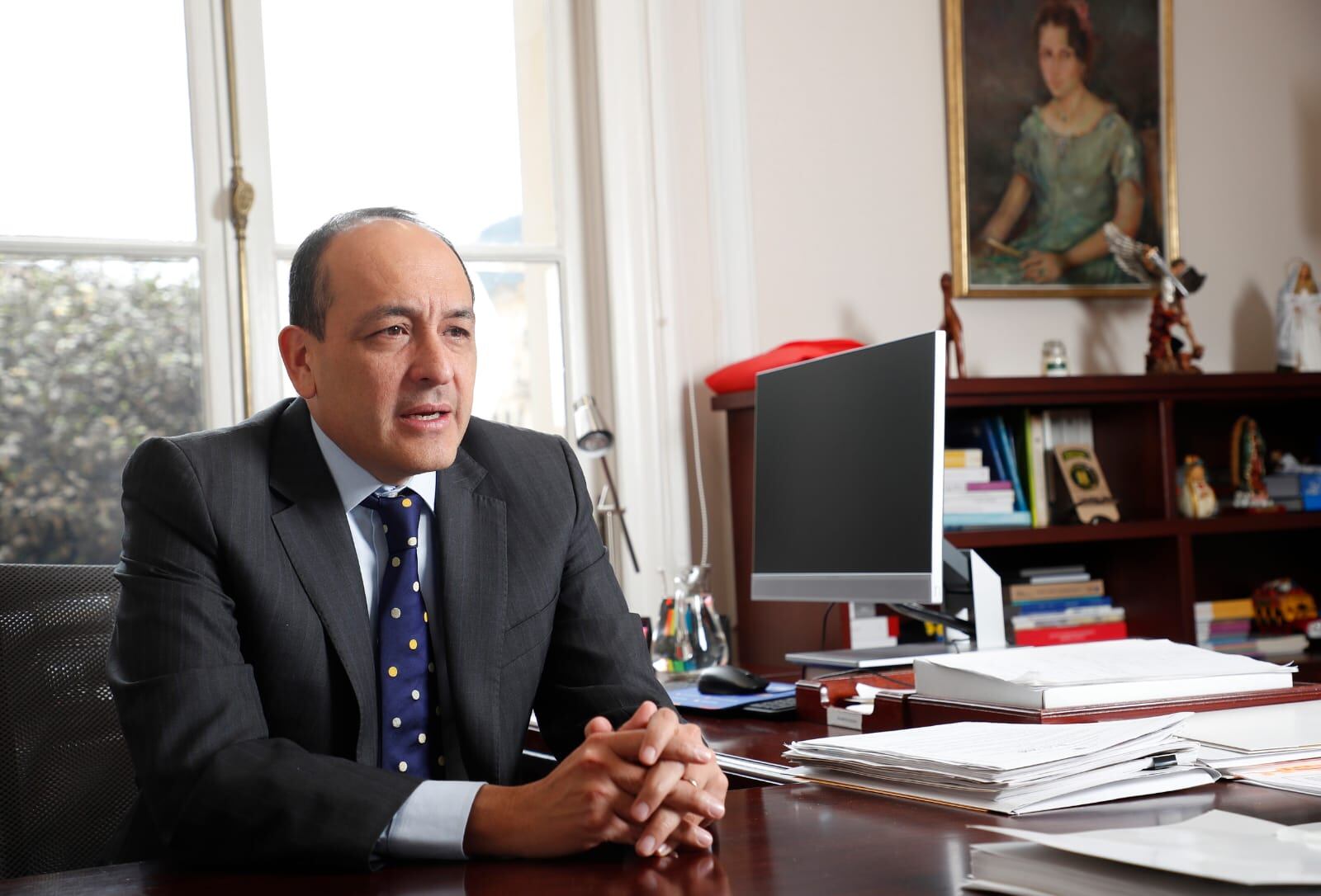 Vladimir Fernández, nuevo magistrado de la Corte Constitucional.