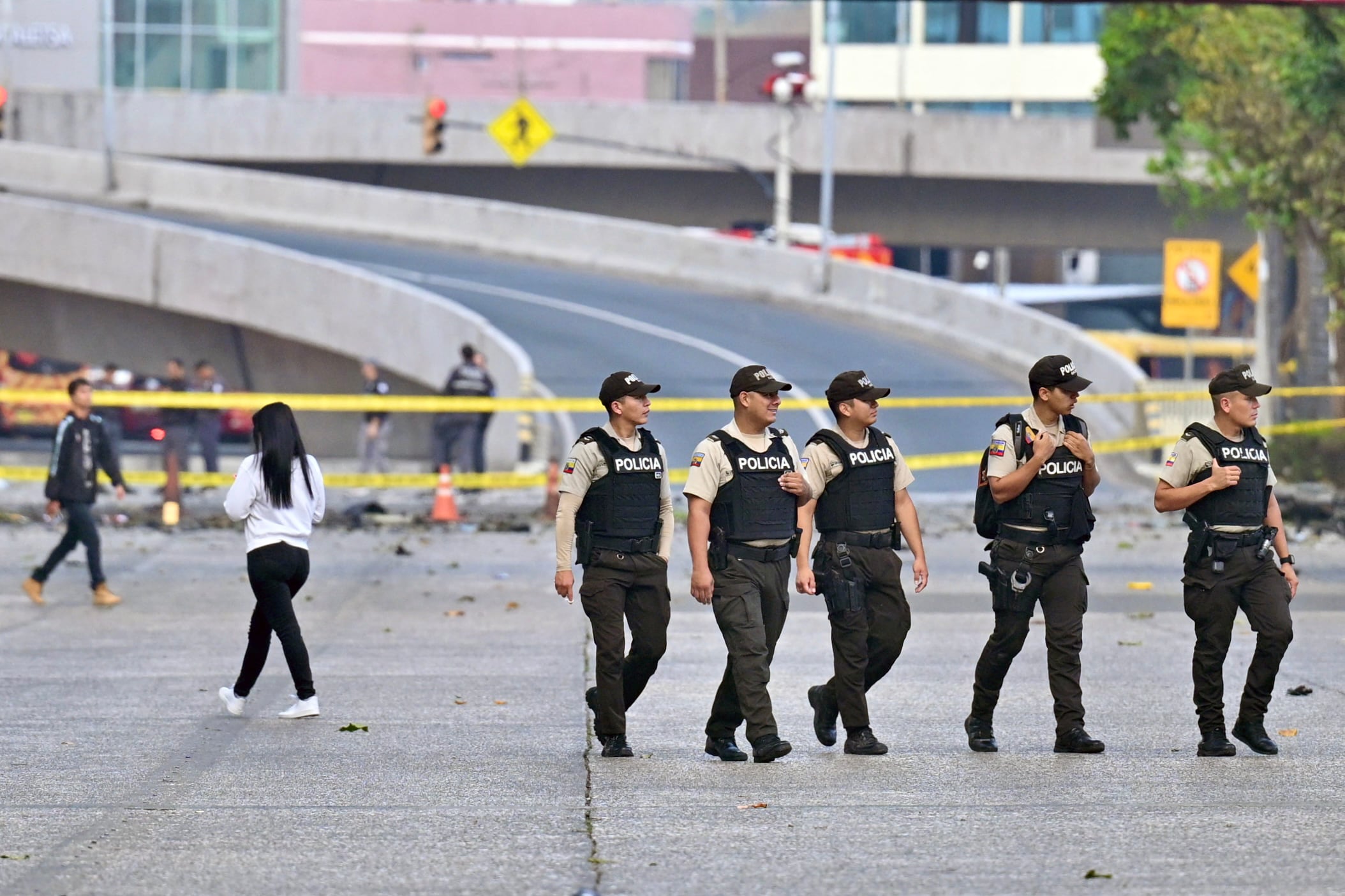 Explosivos causan aleta en Ecuador