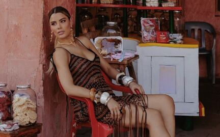 La modelo expresó su profundo orgullo de poder mostrar su país al mundo y conectarse con su gente.