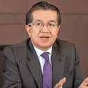 El ministro de Salud, Fernando Ruiz Gómez