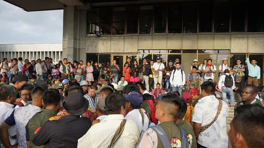 Ministerio de Educación y Minga Indígena de Risaralda llegan a acuerdo para retomar la prestación del servicio educativo.