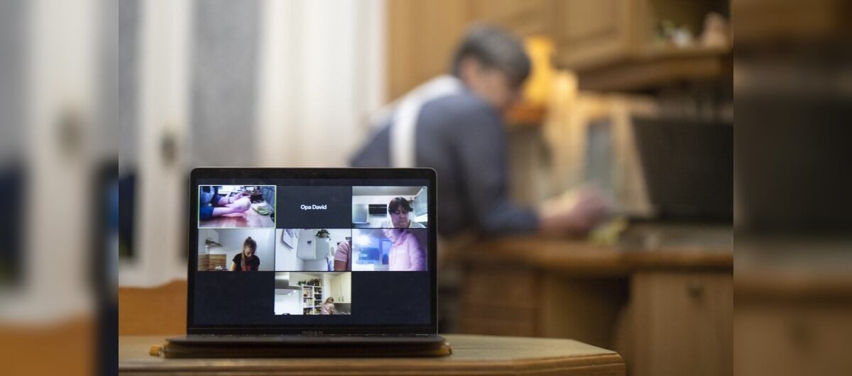 Foto de referencia de estudio en la virtualidad