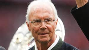 Franz Anton Beckenbauer , apodado 'El Káiser', fue un futbolista y entrenador alemán.