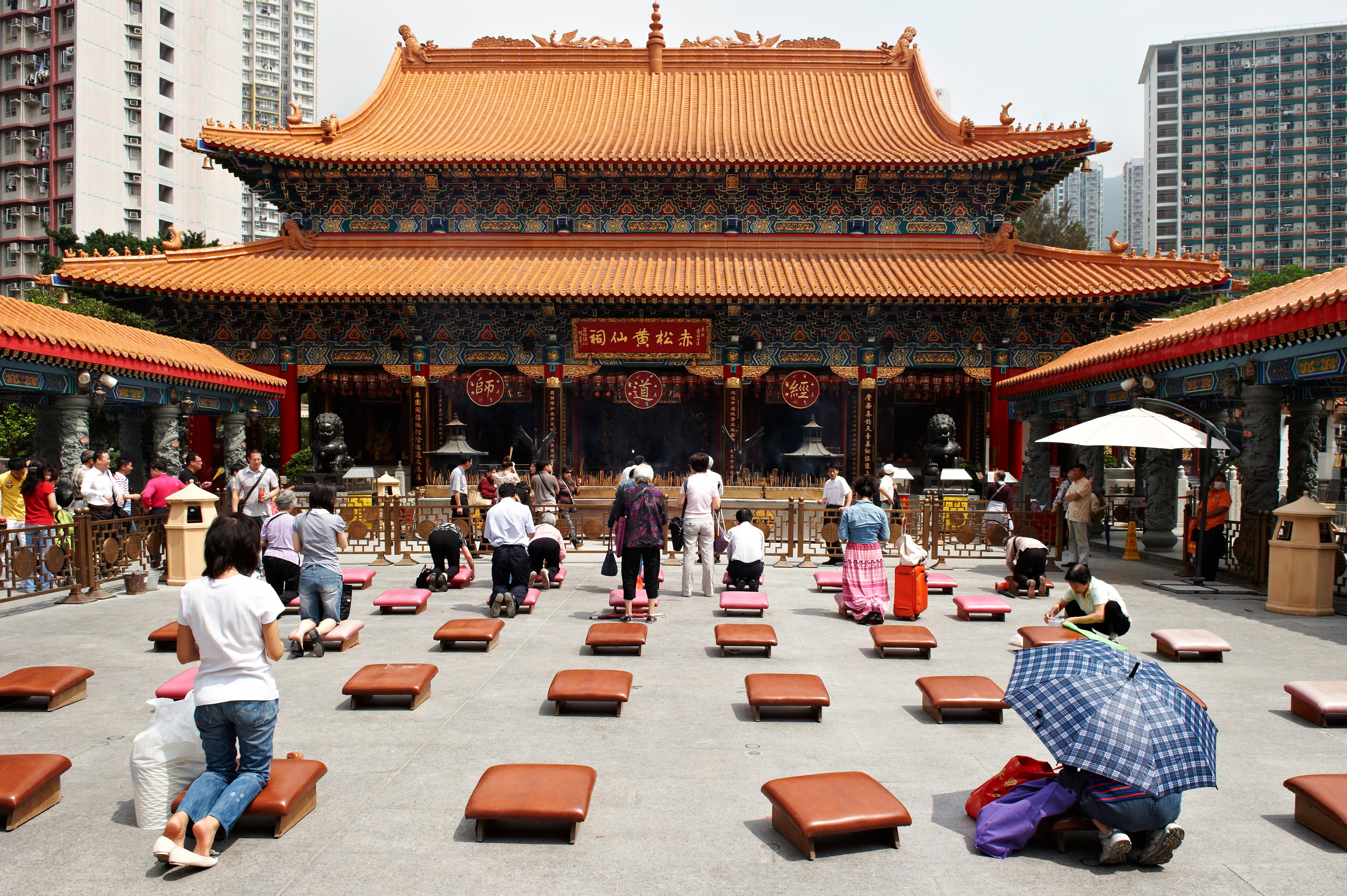 De acuerdo con el reporte, China persigue incluso a miembros de sus religiones aceptadas, pero que pertenecen a cultos heterodoxos.