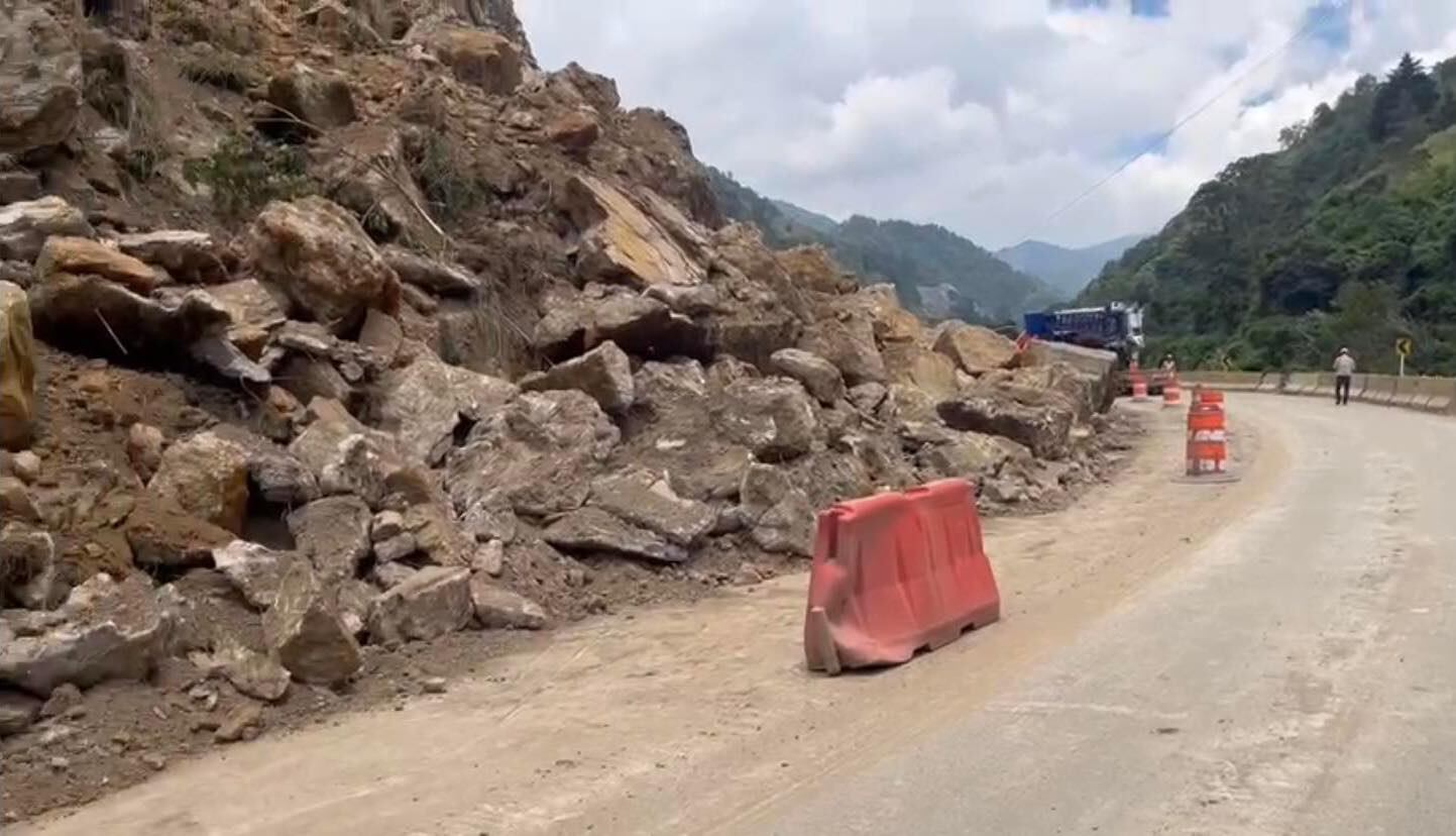 Así se encuentra la vía.