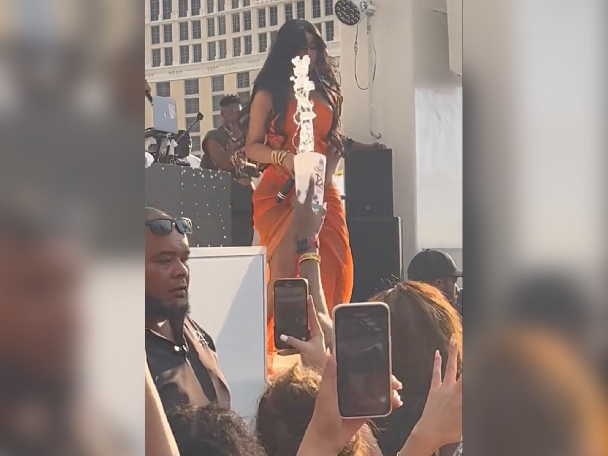 Cardi B. Foto: Captura de pantalla Tik Tok @j_blizzyy.