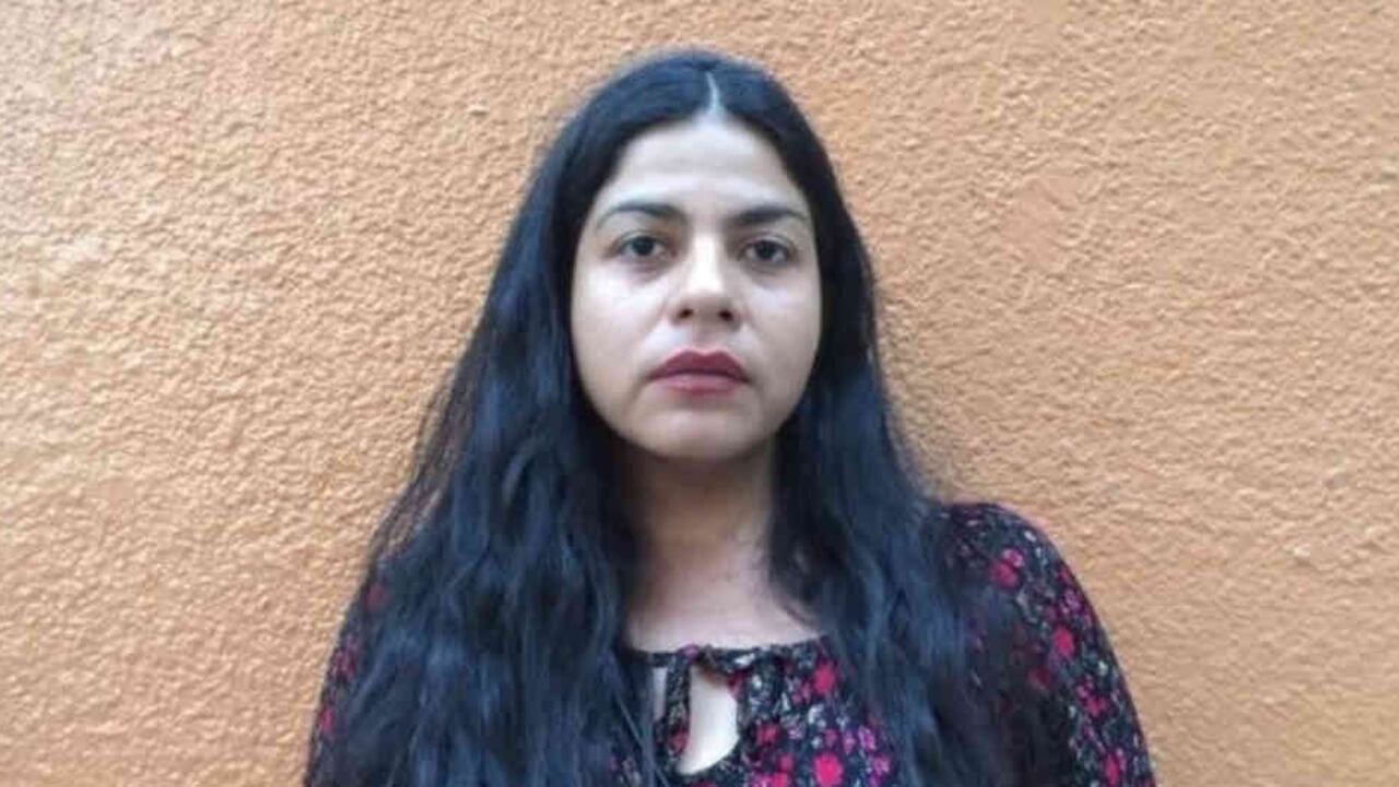 Calderón supo que varias niñas habían sido abusadas sexualmente por su padre.