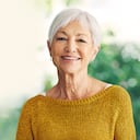 Son varios los factores externos que pueden incidir en la aparición de las canas