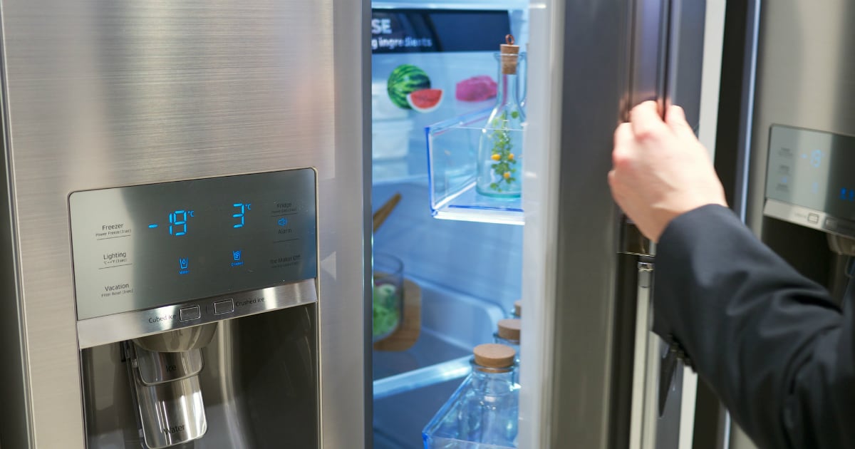 Sus funciones varían de acuerdo con la referencia que se tenga, pero su propósito principal es el de mantener los alimentos frescos por más tiempo.