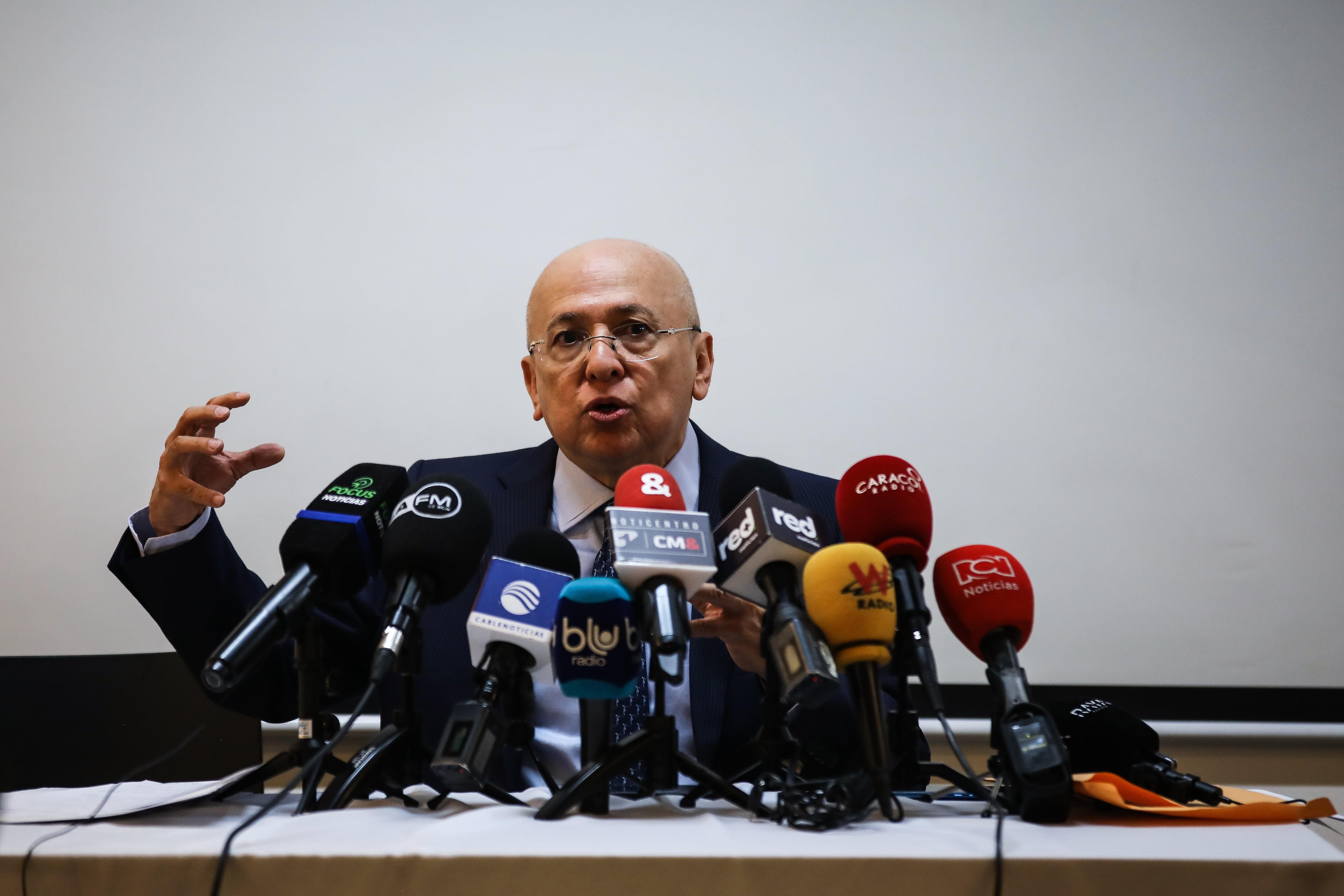 rueda de prensa de Eduardo Montealegre