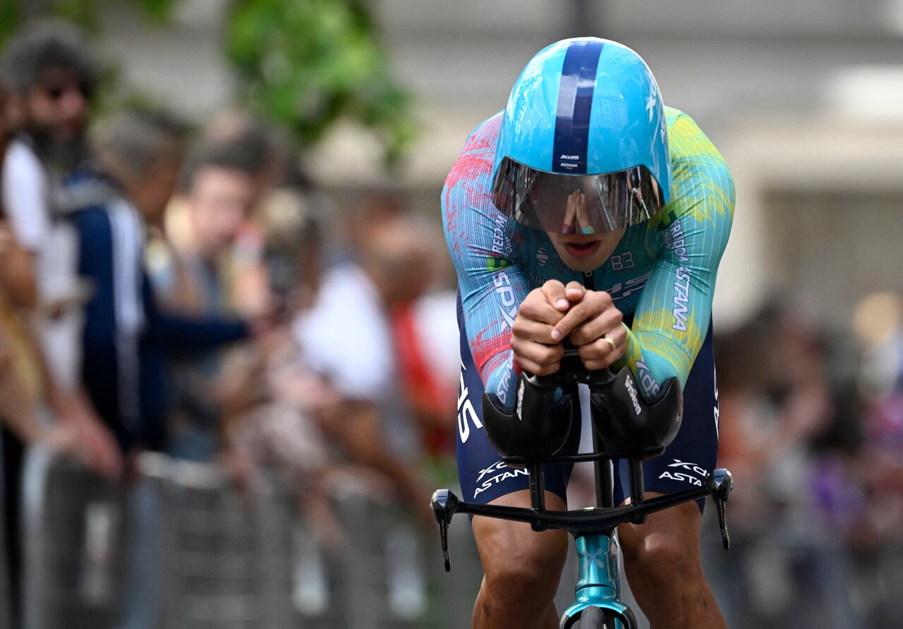 Team Astana's Colombian rider Harold Tejada competes during the 18th stage of the Vuelta a Espana, a 26 km race against the clock between Valladolid and Valladolid, on September 11, 2025. (Photo by Miguel RIOPA / AFP)