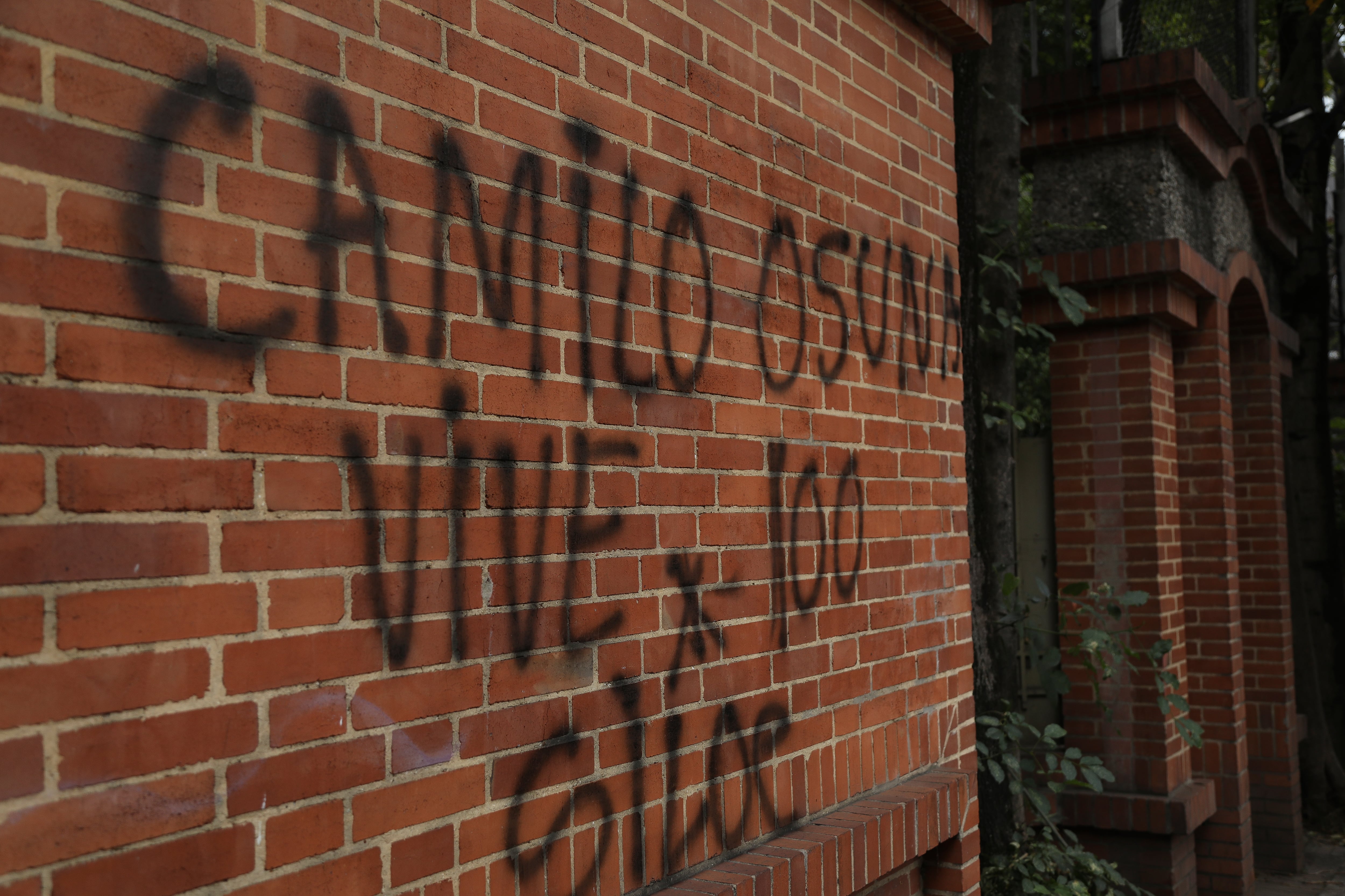 Graffitis protestas norte de Bogotá