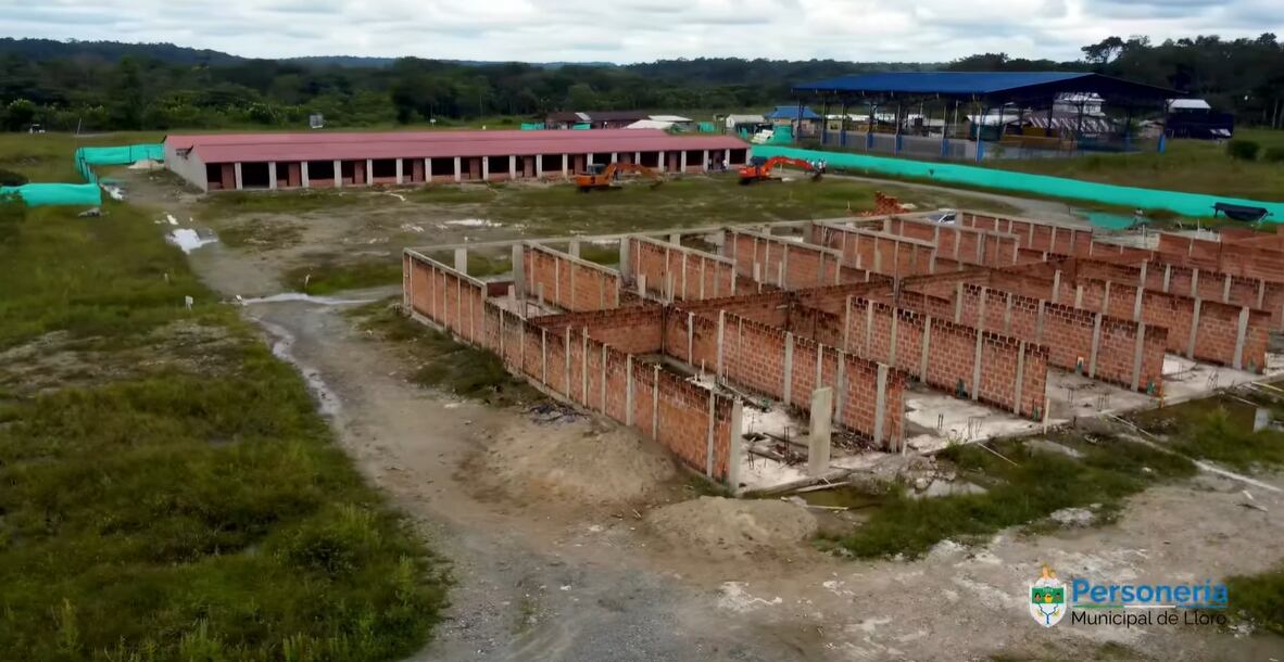 Estado del proyecto para construir 300 casas para familias afectadas por inundaciones en Lloró, Chocó.