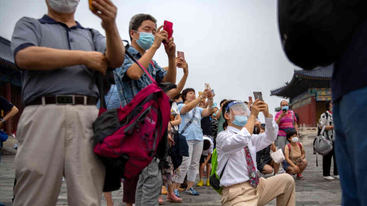 La influencia de los viajes a ciertos países en los primeros casos difiere según las regiones del mundo.