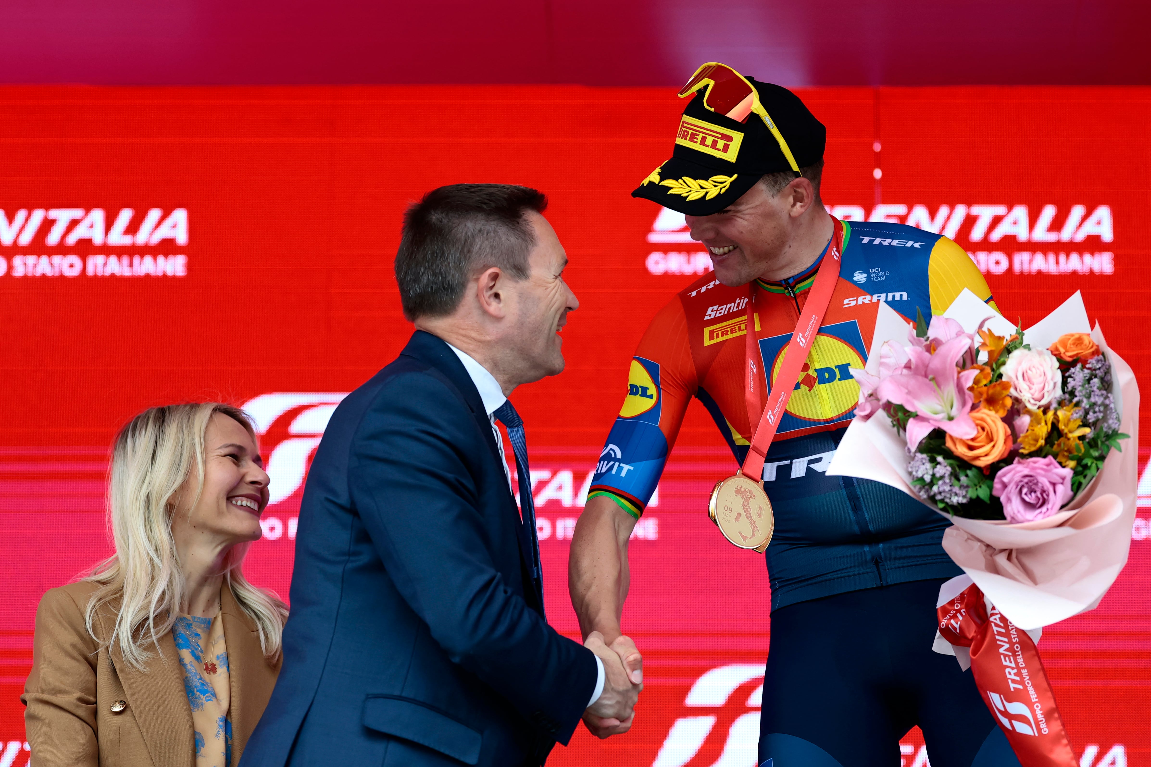 Mads Pedersen fue el ganador de la primera etapa del Giro de Italia.