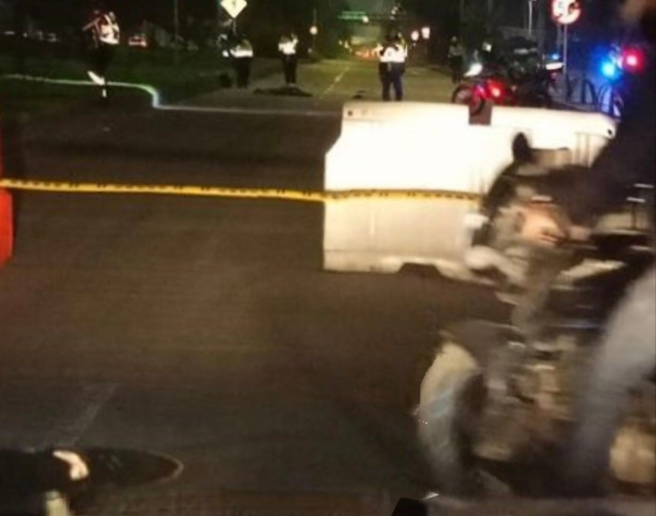 A las 7:00 a.m., un fatal atropello en la Av. El Dorado dejó a un peatón muerto, mientras las autoridades investigaban el siniestro.