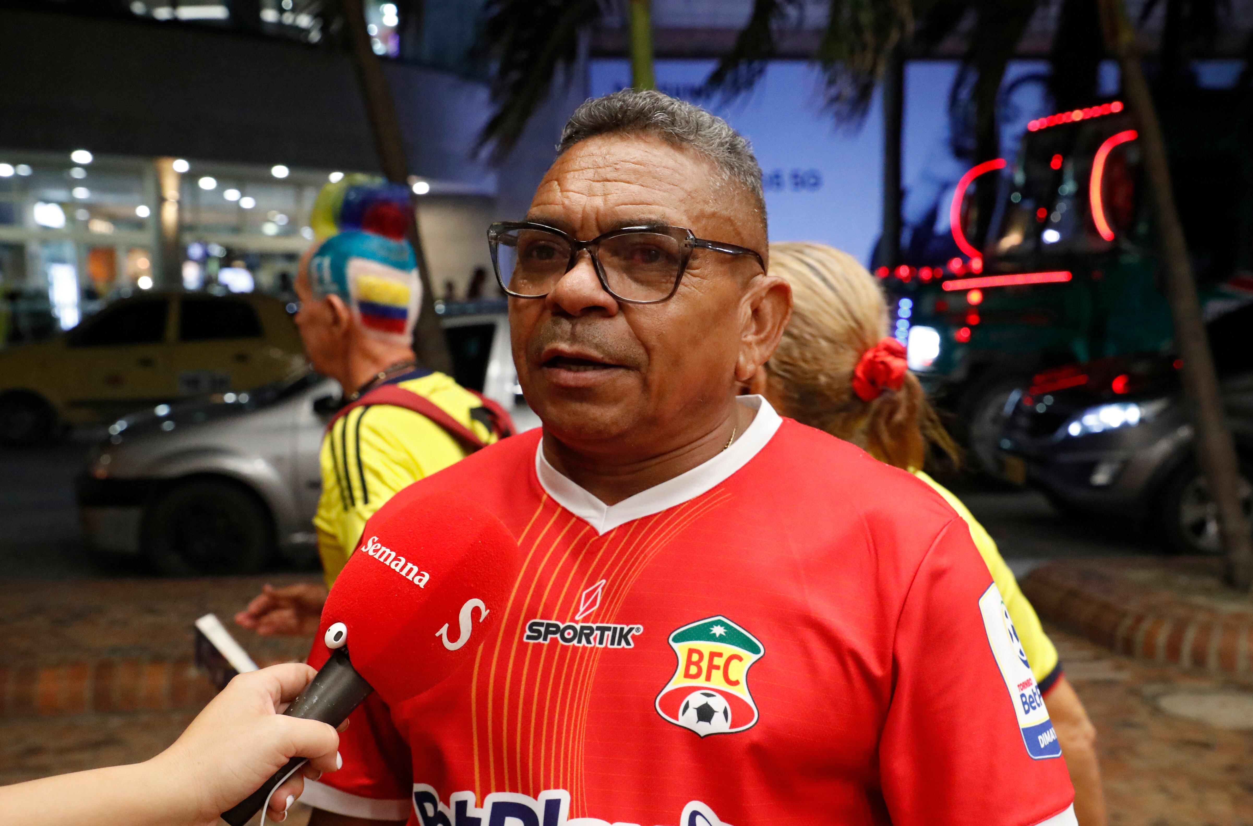 Luis Manuel Díaz el padre de Lucho Luis  Díaz Previa Colombia vs Uruguay
Eliminatorias al Mundial 2026
Barranquila estadio Metropolitano
Octubre 12 del 2023
Foto Guillermo Torres Reina / Semana
