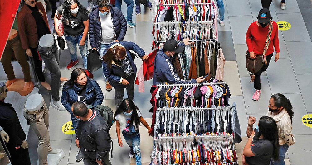 Es apenas obvio que en una recesión el consumidor se apriete el cinturón y no gaste. Así el recaudo cae, como ocurrió en la pandemia. 