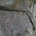 Escondidas en lo más alto del cañón del río Mogoticos se encuentran aproximadamente 150 imágenes de Cueva Rica, un museo de pictografías pertenecientes a la cultura Guane, exterminada durante la colonización española, con representaciones de guerreros, cazadores, animales y figuras geométricas, en Mogotes, Colombia, el 3 de marzo, 2021. Foto: Juancho Torres - Agencia Anadolu