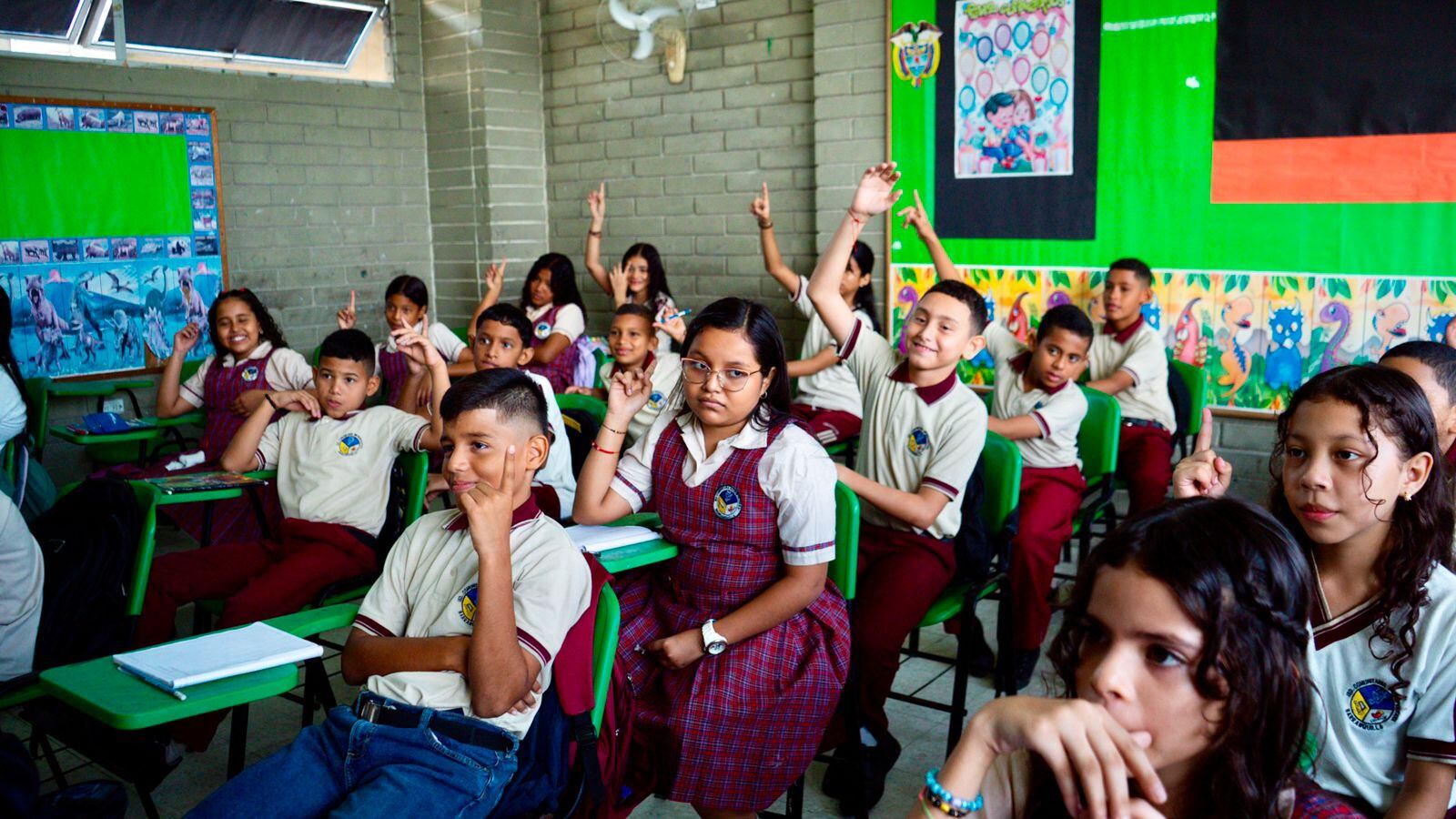 Estudiantes recibiendo clases en Barranquilla.