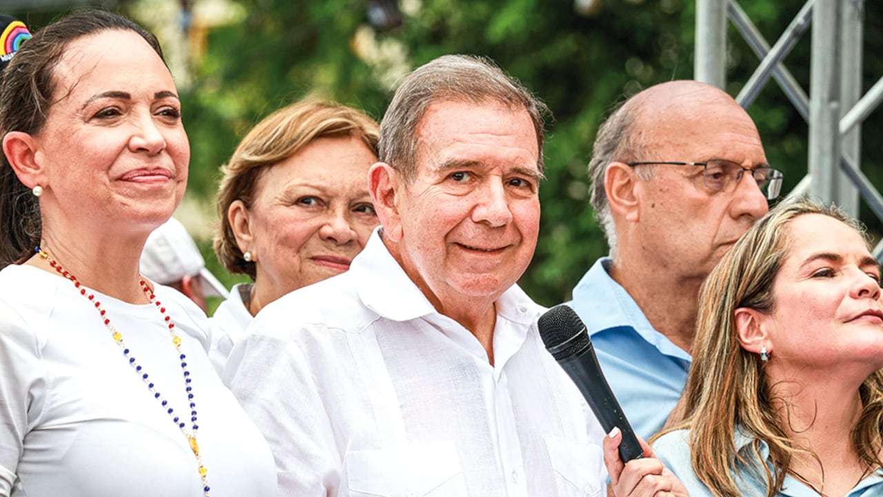 Nicolás Maduro ve amenazado su poder por una oposición liderada por Edmundo González y María Corina Machado.