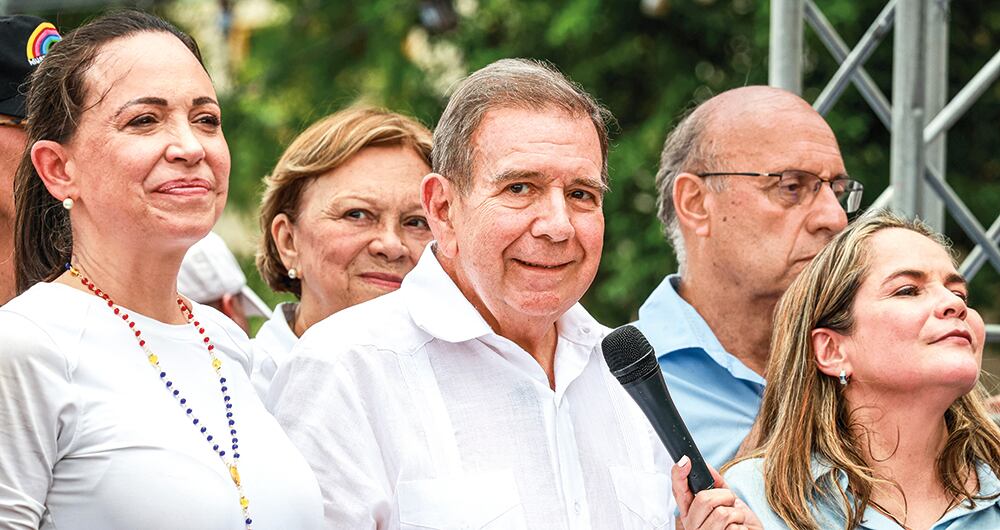 Nicolás Maduro ve amenazado su poder por una oposición liderada por Edmundo González y María Corina Machado.